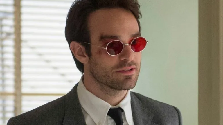 Charlie Cox Intentionally Blinded Himself To Play Daredevil