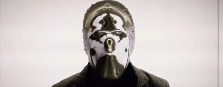 The Secrets Behind Looking Glass’ Reflective Mask in ‘Watchmen’