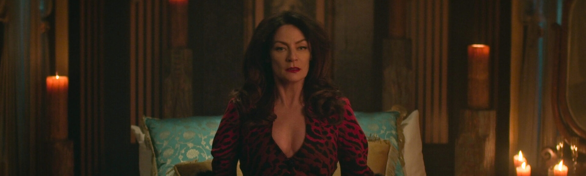 Michelle Gomez Cast As Madame Rouge In Doom Patrol Season 3 Bold Entrance